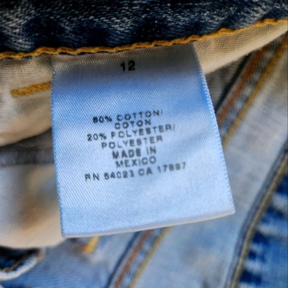 Old Navy The Flirt Blue Jeans - Picture 5 of 8